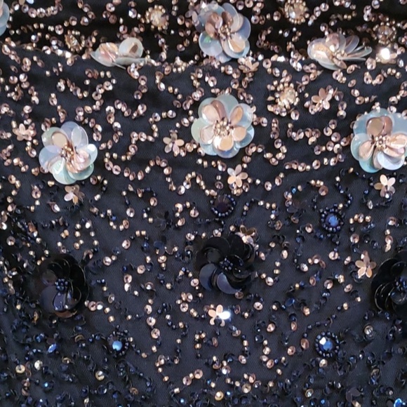 Adrianna Pappel - Picture 5 of 11